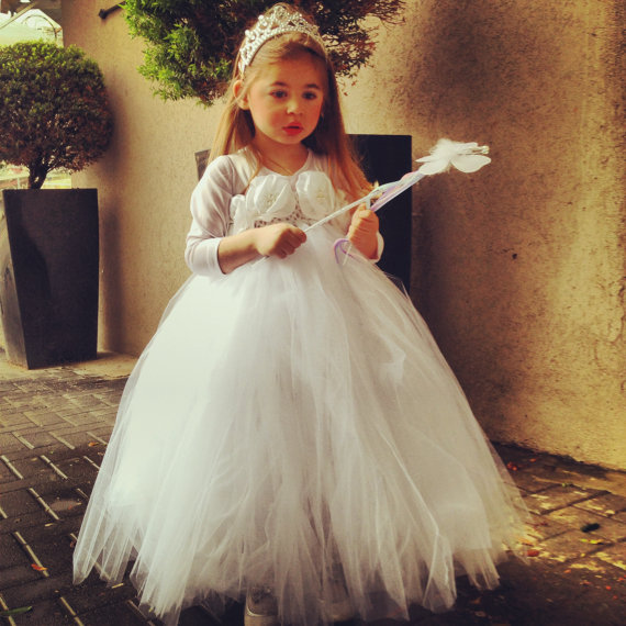 Hochzeit - TUTU Flower girl dress White Ivory chiffton flowers tutu dress baby dress toddler birthday dress wedding dress 1-8T