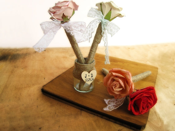 Hochzeit - Rustic Rose Guest Book Pen and Personalized Pen holder Rustic Cottage Chic Wedding Eco Friendly Pen