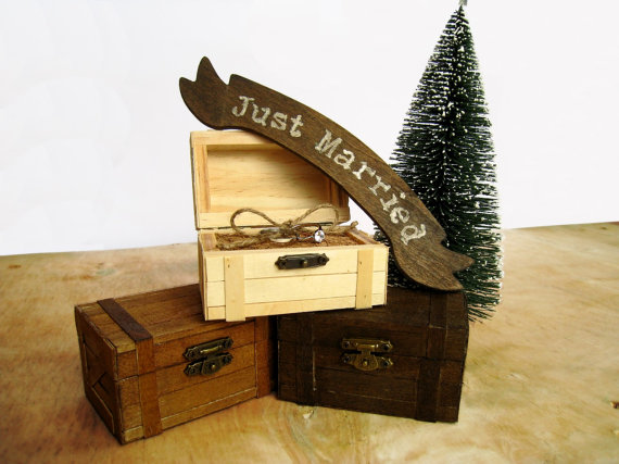 Свадьба - Small Shipping Wooden Box for Wedding Ring Wedding Ring Bearer Box Jewelry Gift Box Birthday Anniversary Best Friend Wedding Gift