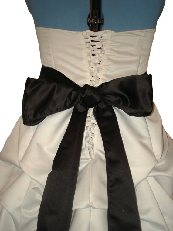 زفاف - Be Mine Forever - Custom Corseted Sweetheart Wedding Gown