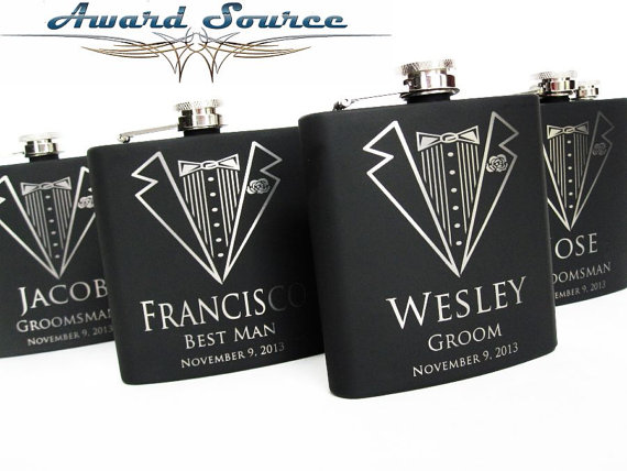 Mariage - Set of 9 Flasks, Groomsmen Gift Flask - Free Engraving - Tuxedo, Initials, Scroll, Mustache, and Cheers to You Designs, GROOMSMEN GIFT IDEAS