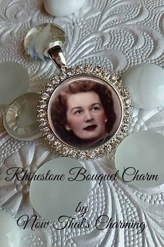 Свадьба - Rhinestone Memorial Bouquet Charm - Personalized with Photo