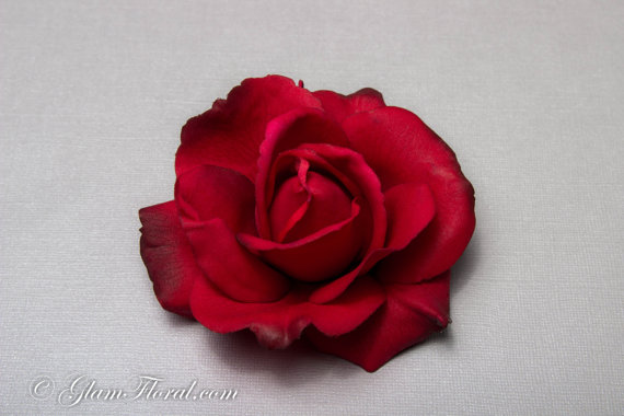 زفاف - Dark Red Rose Hair Clip/ Brooch, Real Touch Rose Fascinator for bridesmaids, weddings, christmas, valentines day, fresh realistic look