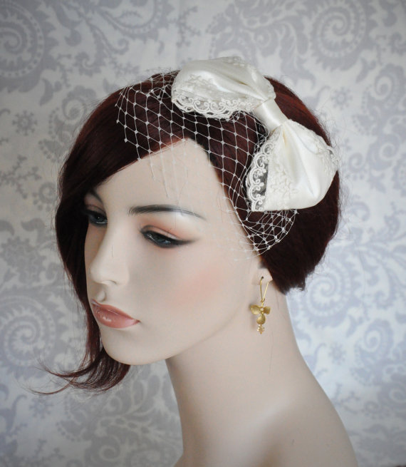 زفاف - Bridal Bow with French Netting, Detachable Veil, Ivory Bow with Birdcage Veil, Lace Bow, Bridal Hair Accessory with Veil - 107BC