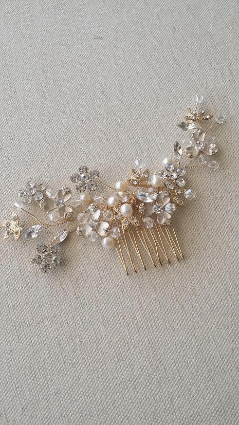 Hochzeit - Gold Bridal Haircomb, Wedding Head Piece, Rhinestone Haircomb, Wedding Hair Accessory