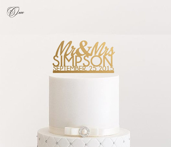 Mariage - Mr and Mrs Custom name wedding cake topper by Oxee, metallic gold and silver personalized cake toppers
