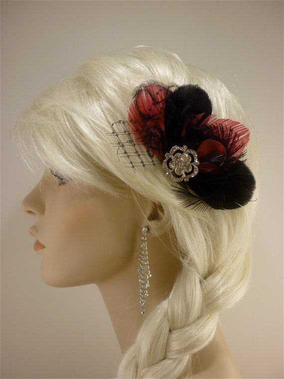 Свадьба - Bridesmaid Hair Accessories Set of 5 Feather Fascinators , Bridal Fascinator, Bridesmaid, Black and Fuchsia ,Custom colors available