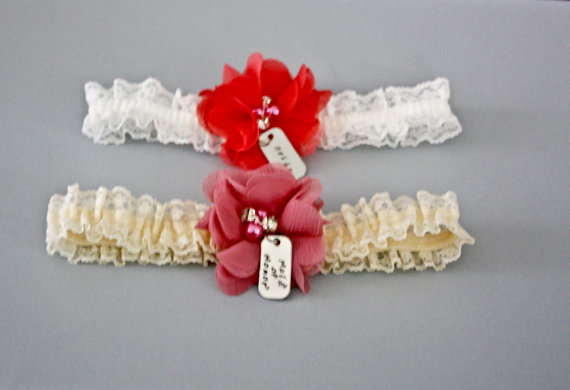 Hochzeit - Bride/ Maid Of Honor/Bridesmaid Garter  MORE COLORS AVAILABLE