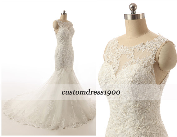 Свадьба - Cap Sleeve Handmade Appliqued Tulle Sexy Open Back Vantage White/Ivory Mermaid Wedding Dress