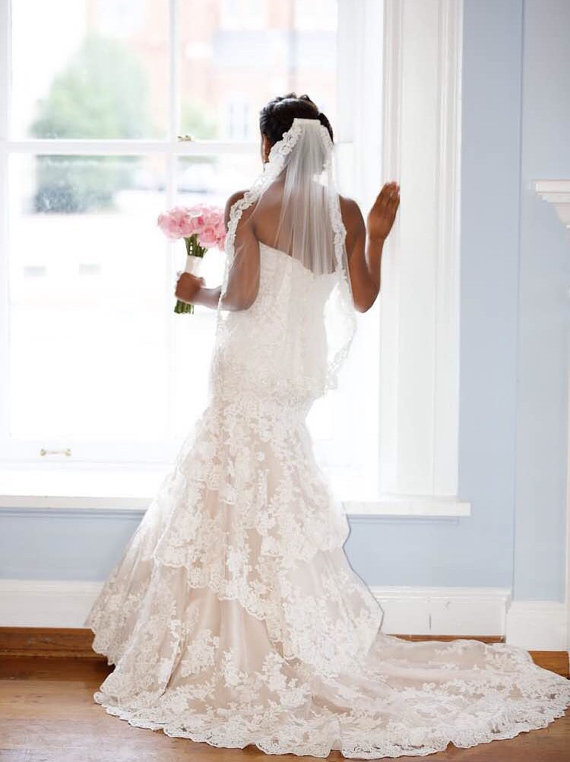 زفاف - Beaded Lace Wedding Veil