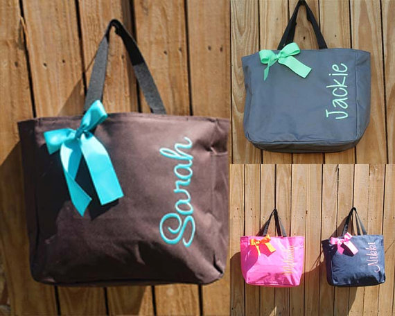 Hochzeit - 14 Personalized Bridesmaid Tote Bags Personalized Tote, Bridesmaids Gift, Monogrammed Tote