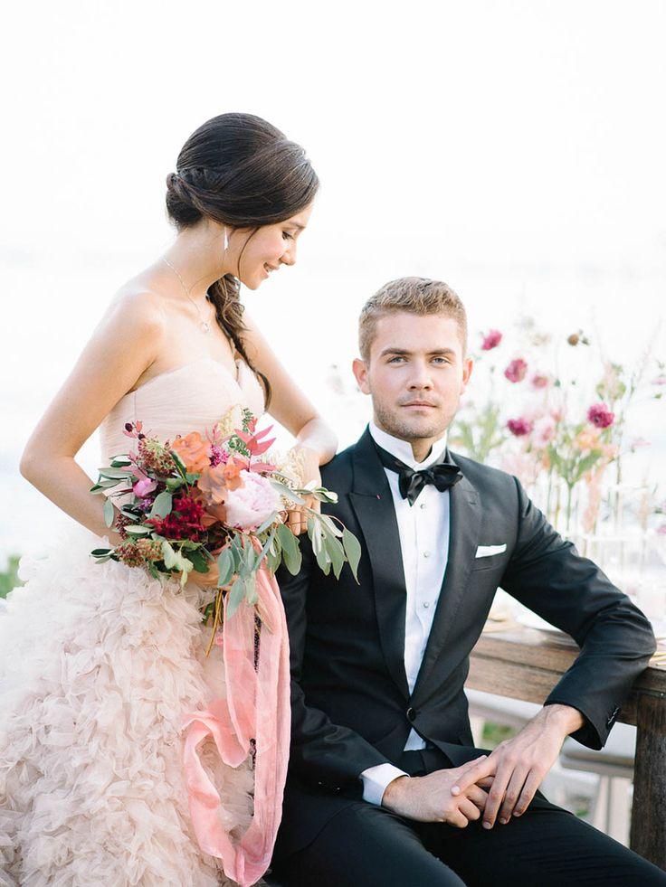 Wedding - Pink Ombré: A Styled Shoot Inspired By Young Love