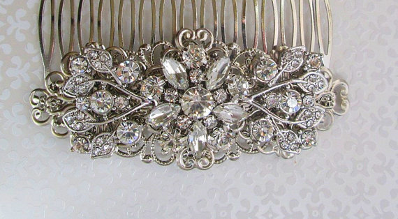 Mariage - Crystal hair Comb Wedding Headpiece Bridal hair clip Rhinestone barrette Bridal brooch comb Wedding accessory crystal hair piece