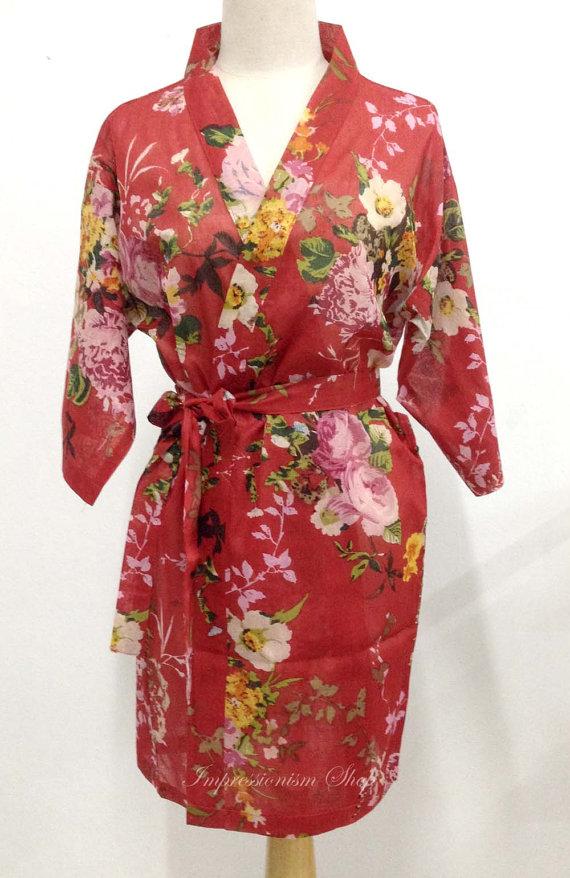 Hochzeit - Red Spain Floral Patterned Robe Kimono Style getting ready robe wedding favors, bridal shower gift spa wear or dressing gown for wedding day
