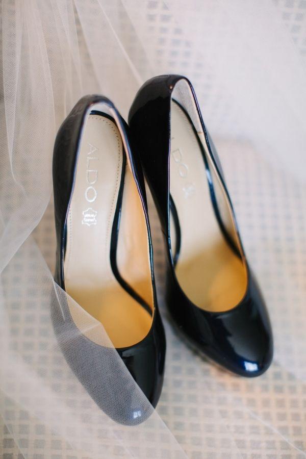Hochzeit - Our Favorite Chic   Stylish Black Shoes
