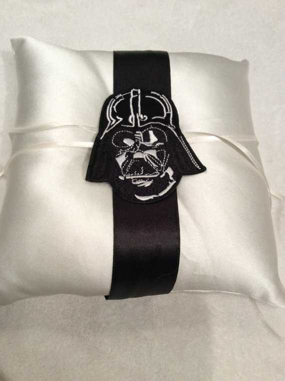 زفاف - Star Wars Darth Vader Ring Pillow