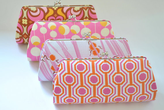 Wedding - A SET of 8 Bridesmaids Clutch -  Create a Custom Bridesmaid Clutches in your choice of fabrics