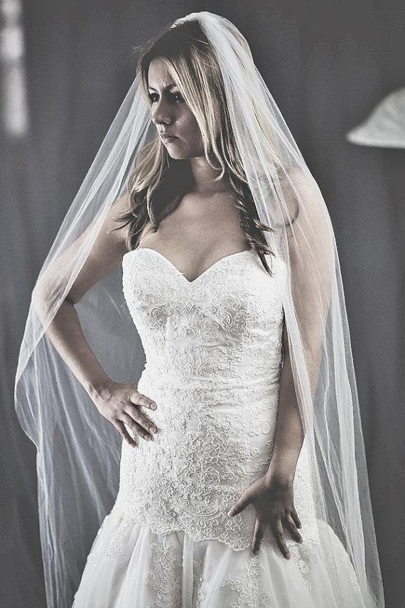 Hochzeit - high quality veil, custom made veil, ivory veil, offwhite veil, white veil, bridal illusion veil, long veil, simple veil, veil