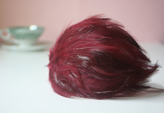 زفاف - Burgundy Wine Feather Fascinator Headband