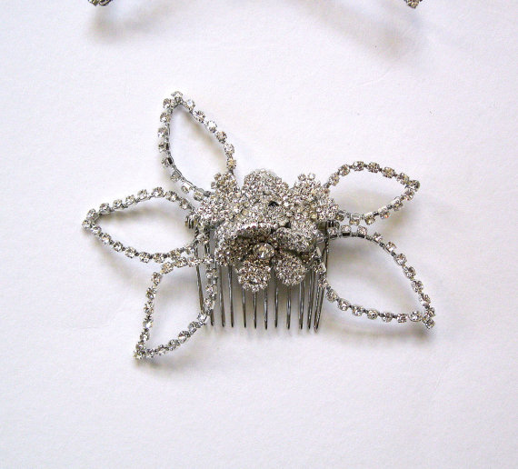 Mariage - Full Bloom leaf and flower rhinestone bridal comb SMALLER SIZE