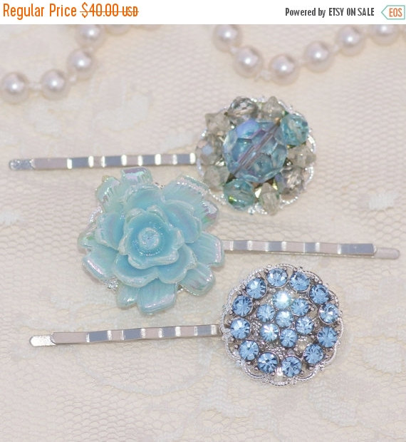 Свадьба - SALE Vintage Sapphire Blue Bridal Bobby Pins,Silver Filigree Hair Pins,Rhinestone,Pearl,Set of Three,Wedding,Bridesmaids Gift,Hair Accessory