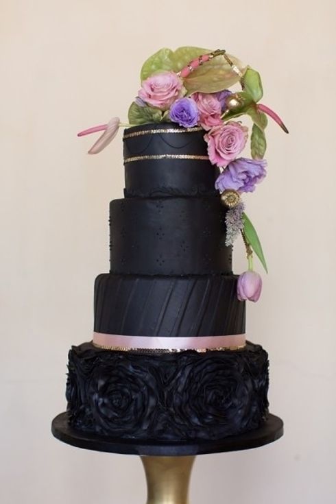 Свадьба - 59 Reasons Black Is The Chicest Wedding Color
