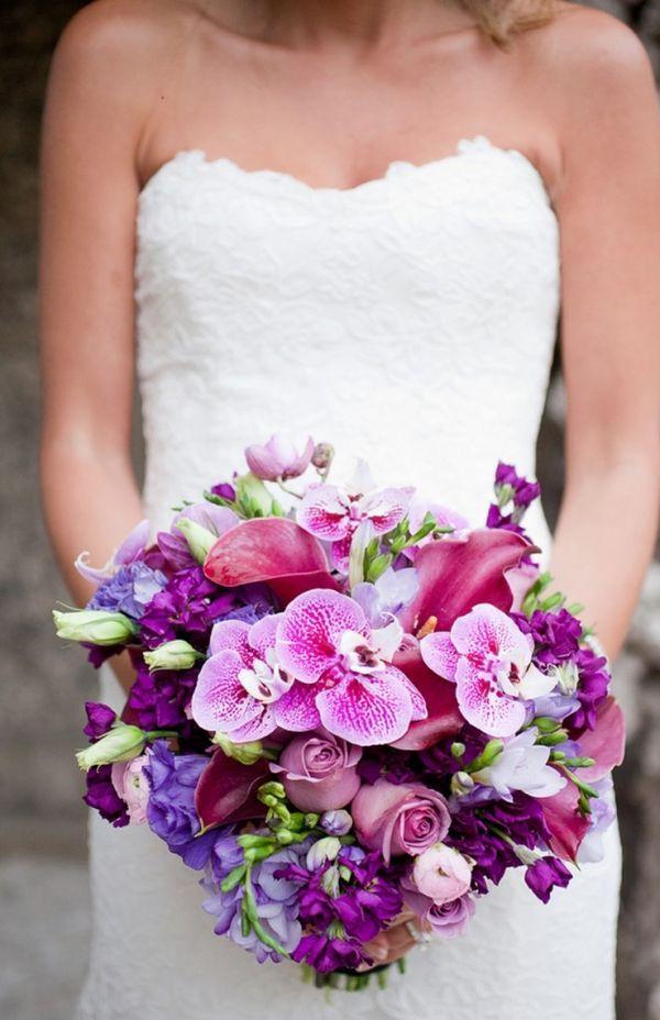 Hochzeit - Glamorous Purple & White Miami Wedding At The Vizcaya
