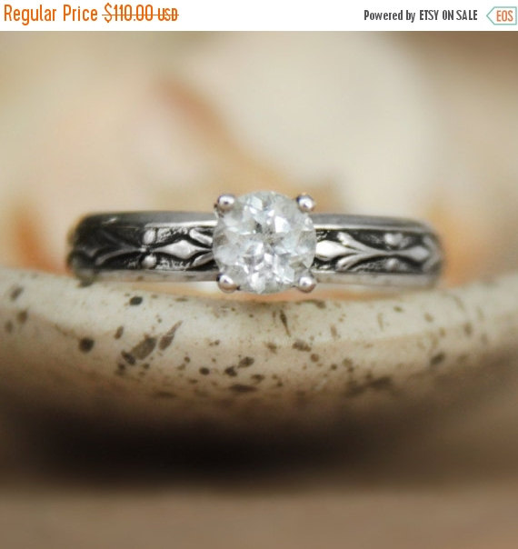 زفاف - ON SALE White Sapphire Engagement Ring in Sterling - Silver Fleur de Lis Pattern Promise Ring - Commitment Ring, Promise Ring - Fleur de Lis