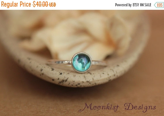 Mariage - ON SALE Blue Rainbow Topaz Promise Ring - Unique Bezel-Set Blue Topaz Solitaire in Sterling - Bridesmaid Ring - December Birthstone