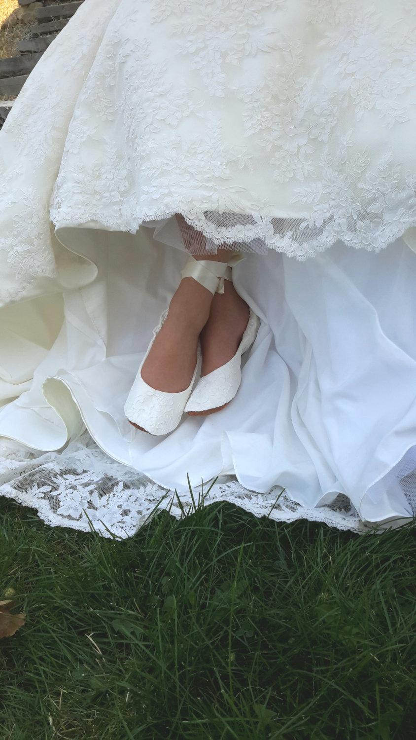 Wedding - Flat Wedding  Shoe,Lace Wedding Shoe,Lace  Bridal Flat Shoe, Ivory Bridal Flat Shoe, Ivory Bridal Flat, Cream Bridal Shoe, Off-White Shoe