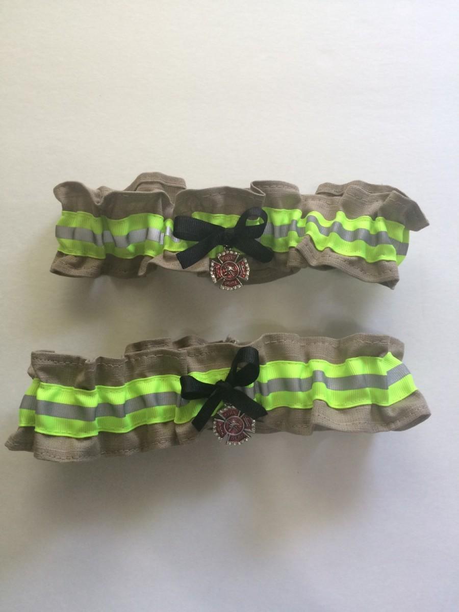 Hochzeit - Firefighter garter set of two