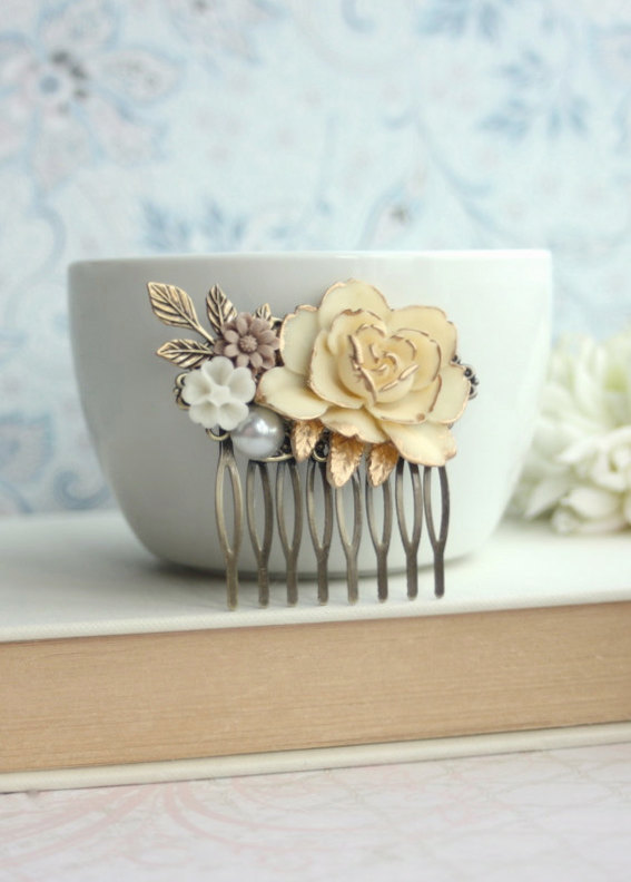 Hochzeit - Wedding Comb Antiqued Ivory Gold Rose Comb Brass Leaf White Pearl Brown Mum Flower Hair Comb Rustic Nature Vintage Ivory Gold Bridal Wedding