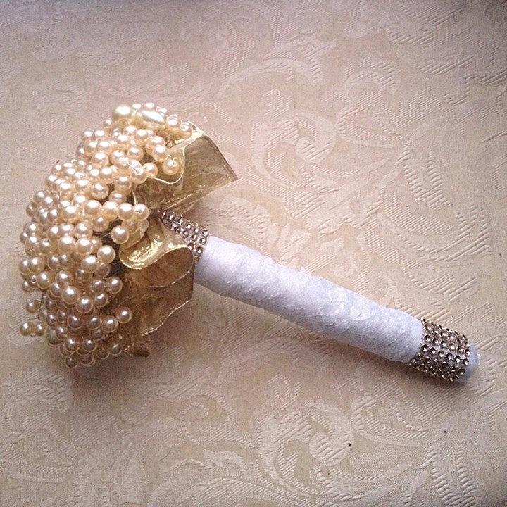 زفاف - Vintage Pearl Wedding Bouquet