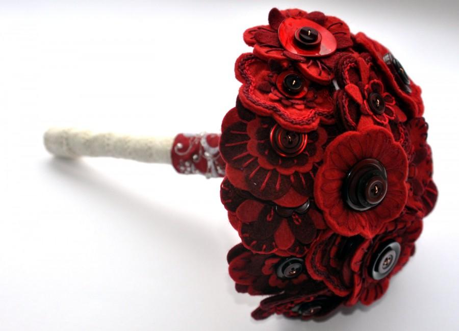 Hochzeit - Red Felt Flower Button Bouquet / Wedding Flowers / Bridal Bouquet / Bridesmaid Bouquet / Flower Girl Bouquet / Floral Gift