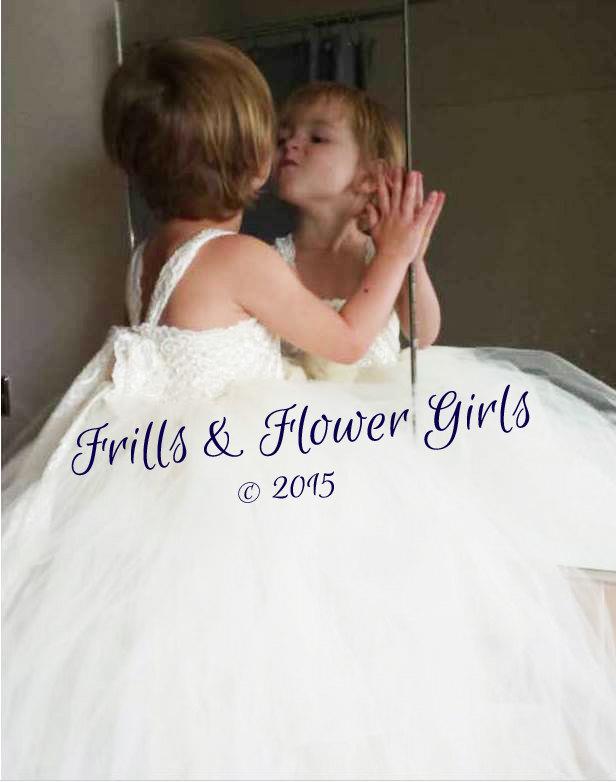 Hochzeit - Ivory Flower Girl Dress Ivory Lace Flower Girl Dress Ivory Lace Tutu Dress Flower Girl Dress Sizes 2, 3, 4, 5, 6 up to Girls Size 10