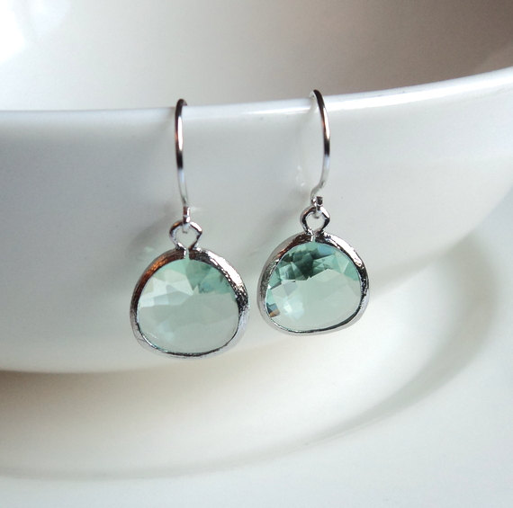 Hochzeit - Prasiolite green amethyst glass and silver dangle earrings.  Bridal earrings. Bridesmaid earrings.  Wedding jewelry. Bridal jewelry.