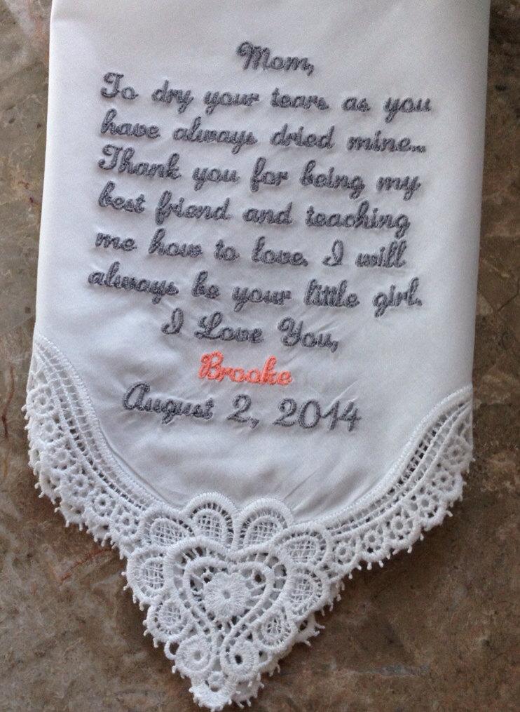Свадьба - Mother of the bride personalized handkerchief gift