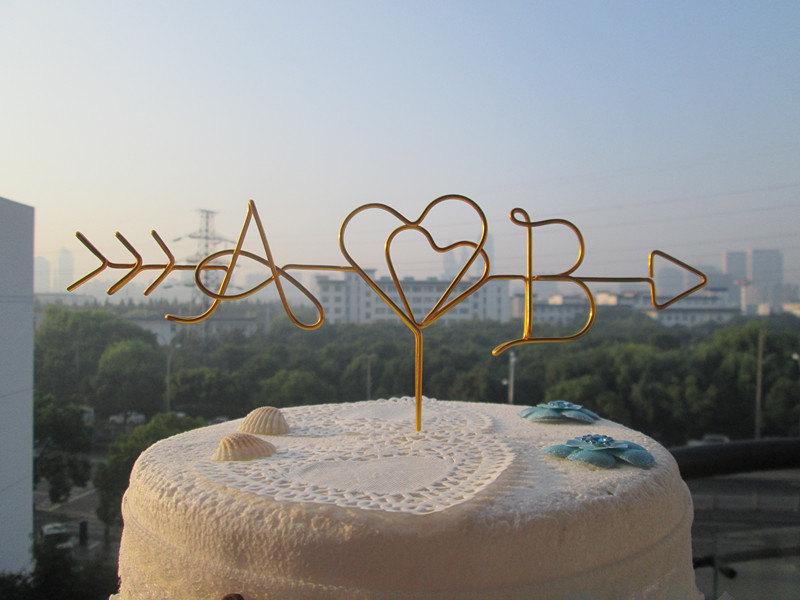 Mariage - Arrow Cake Topper, Initials Cake Topper, Rustic Wedding Cake Toppers, Wire Initials, Wire Cake Topper, Personalized Cake Topper