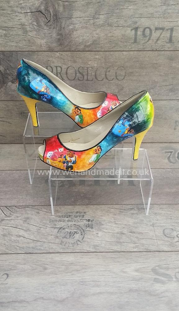 Hochzeit - Disney princess shoes-decoupage, paint and glitter. Any style, size or colour. Wedding shoes, prom shoes, custom glitter shoes made to order