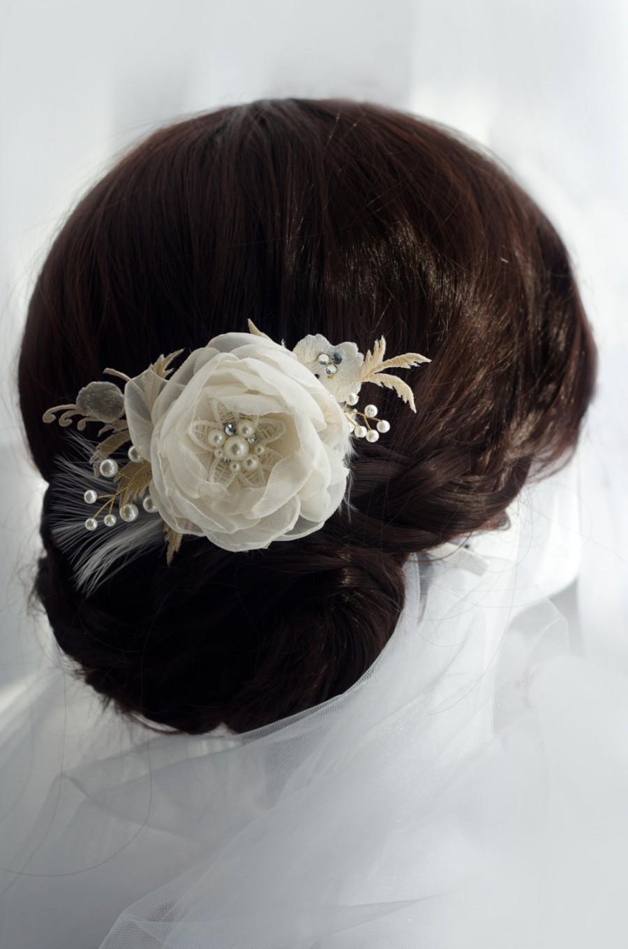 Mariage - ivory bridal hair flower, champagne bridal hair clip, cream, wedding hair flower, lace hair flower, wedding hair clip, bridal fascinator