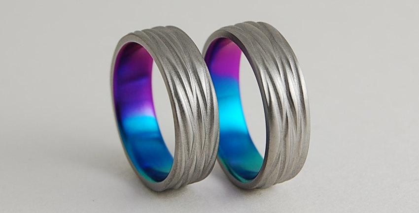 Mariage - Titanium Wedding Rings , The Sphinx Bands in Sunset Purple,New Beginning Blue and Immortal Green
