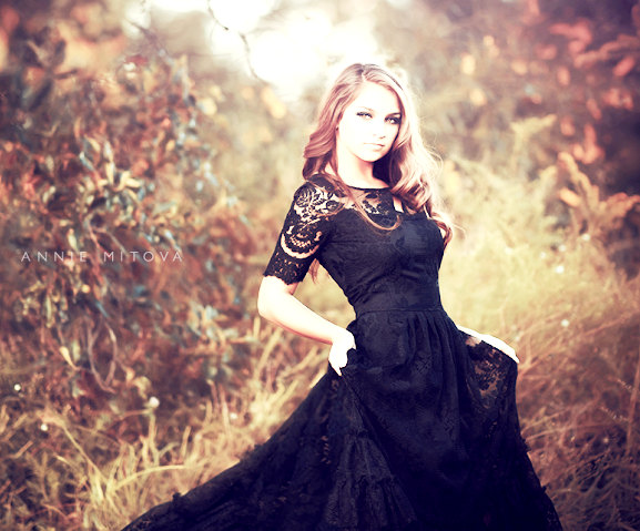 Mariage - Victorian black lace dress