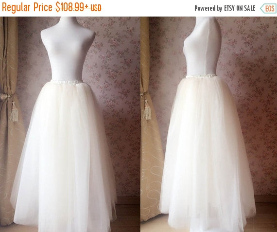 Mariage - Adult Tulle Skirt Womens Tulle Skirt ivory White Long Tulle Skirt Maxi Tutu Skirt, Fashion Wedding, Ballerina Skirt, bridesmaid skirt