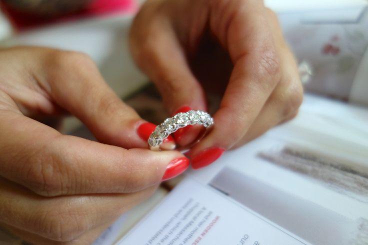 Hochzeit - The World's Most Perfectly Cut Diamond