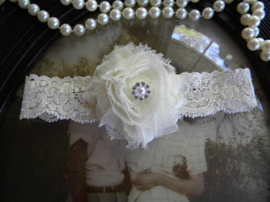 Mariage - SALE-GARTER-Wedding Garter - Garters - Ivory Lace Garter - Shabby Chic - Bridal Garter - Toss Garter - Rhinestone Wedding Garter