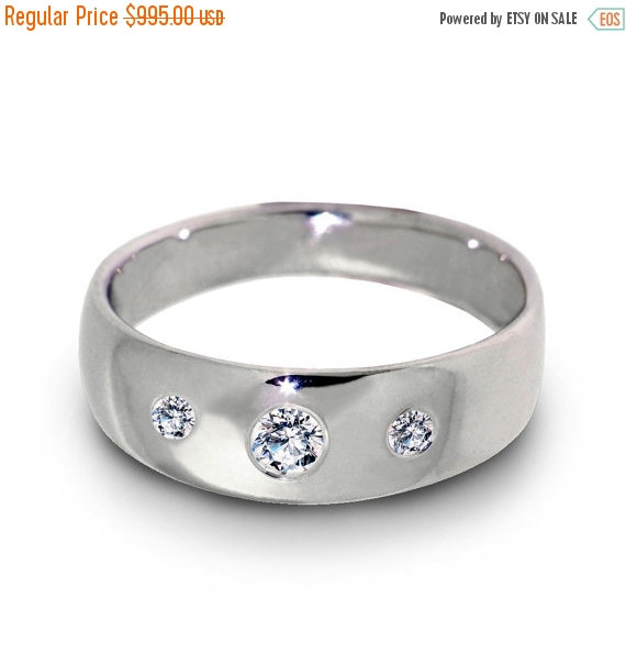 Mariage - 20% off SALE - Wide Diamond Wedding Ring, Comfort Fit Wedding Band, Unique Diamond Wedding Band,14k White Gold Ring for women, Mens wedding