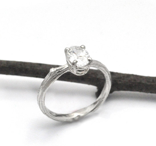 Mariage - Twig engagement ring oval white sapphire / 14k white gold twig 1.7 carat gemstone ring