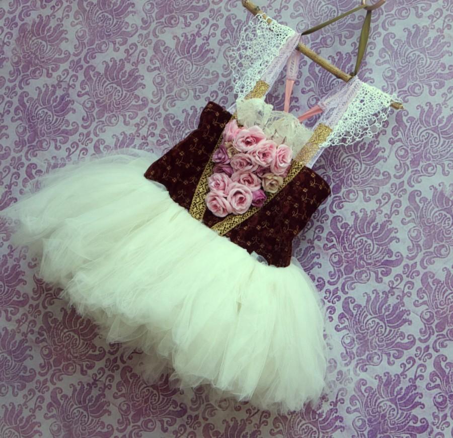 Свадьба - Birthday girl tutu. Ivory ballerina flower girl dress. Rustic flower girl with silk flowers. Woodland wedding. Fairy wedding. Size 4 years.
