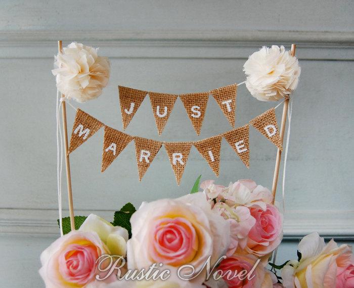 Hochzeit - Wedding Cake Topper, Rustic Burlap Cake Bunting, Cream Cake Topper, JUST MARRIED
