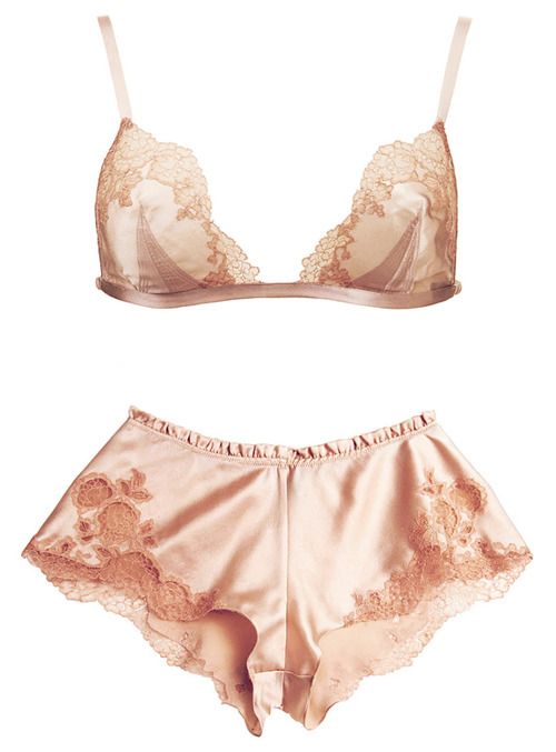 Mariage - This Silk Set… I Die. (image: Thefashionspot) (what Do I Wear?)